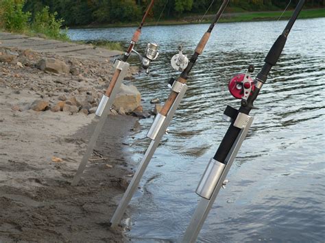 fishing pole|One more guys, what do you guys that run bank poles use.